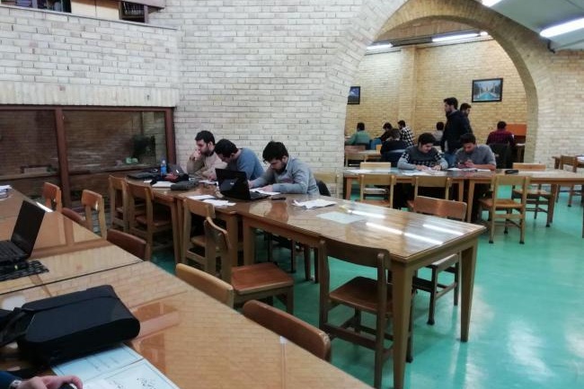 ساختمان کتابخانه دانشکدگان مدیریت