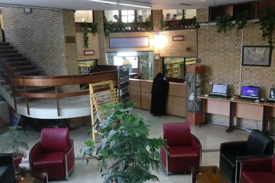 ساختمان کتابخانه دانشکدگان مدیریت