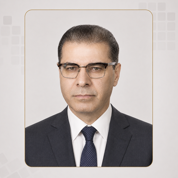 دکتر عباس صدقی